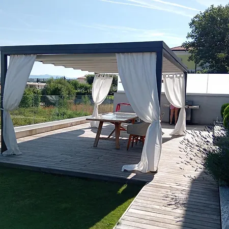Family-friendly With Swimming Pool Vantacici - Krk - 25094 Apartment Malinska