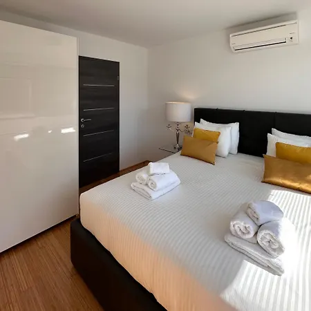 Family-friendly With Swimming Pool Vantacici, Krk - 25094 Апартаменты
